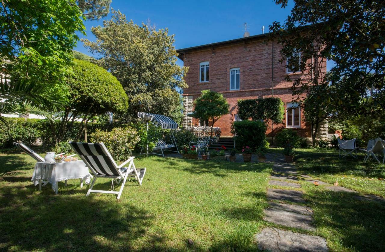 Villa Italy Marina di Pietrasanta Buitenkant foto