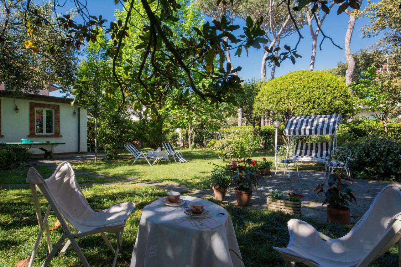 Villa Italy Marina di Pietrasanta Buitenkant foto