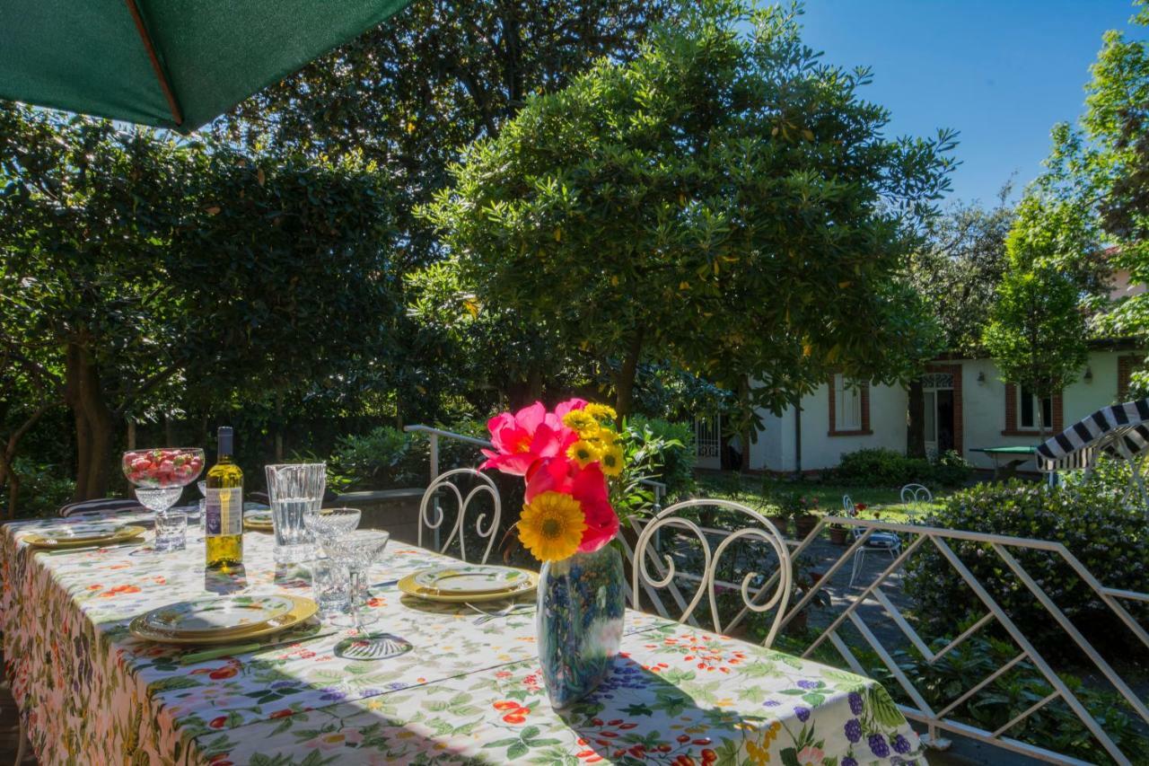 Villa Italy Marina di Pietrasanta Buitenkant foto
