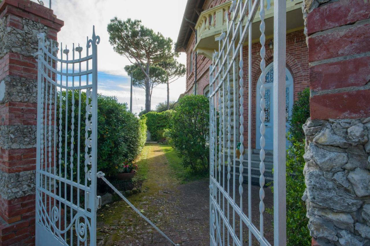 Villa Italy Marina di Pietrasanta Buitenkant foto